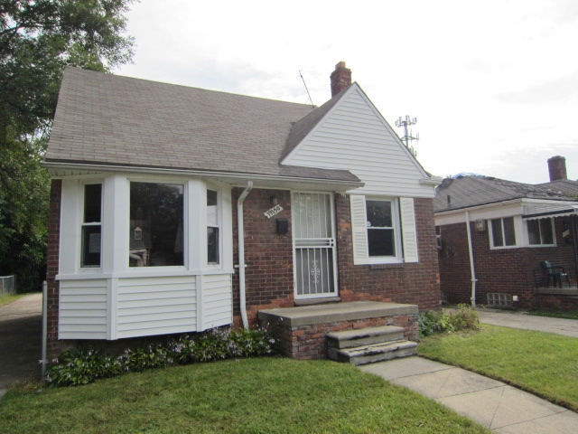 19150 Stahelin Ave, Detroit, MI 48219 