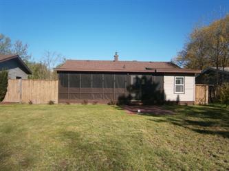 101 Lakewood Ln, Marquette, MI 49855 