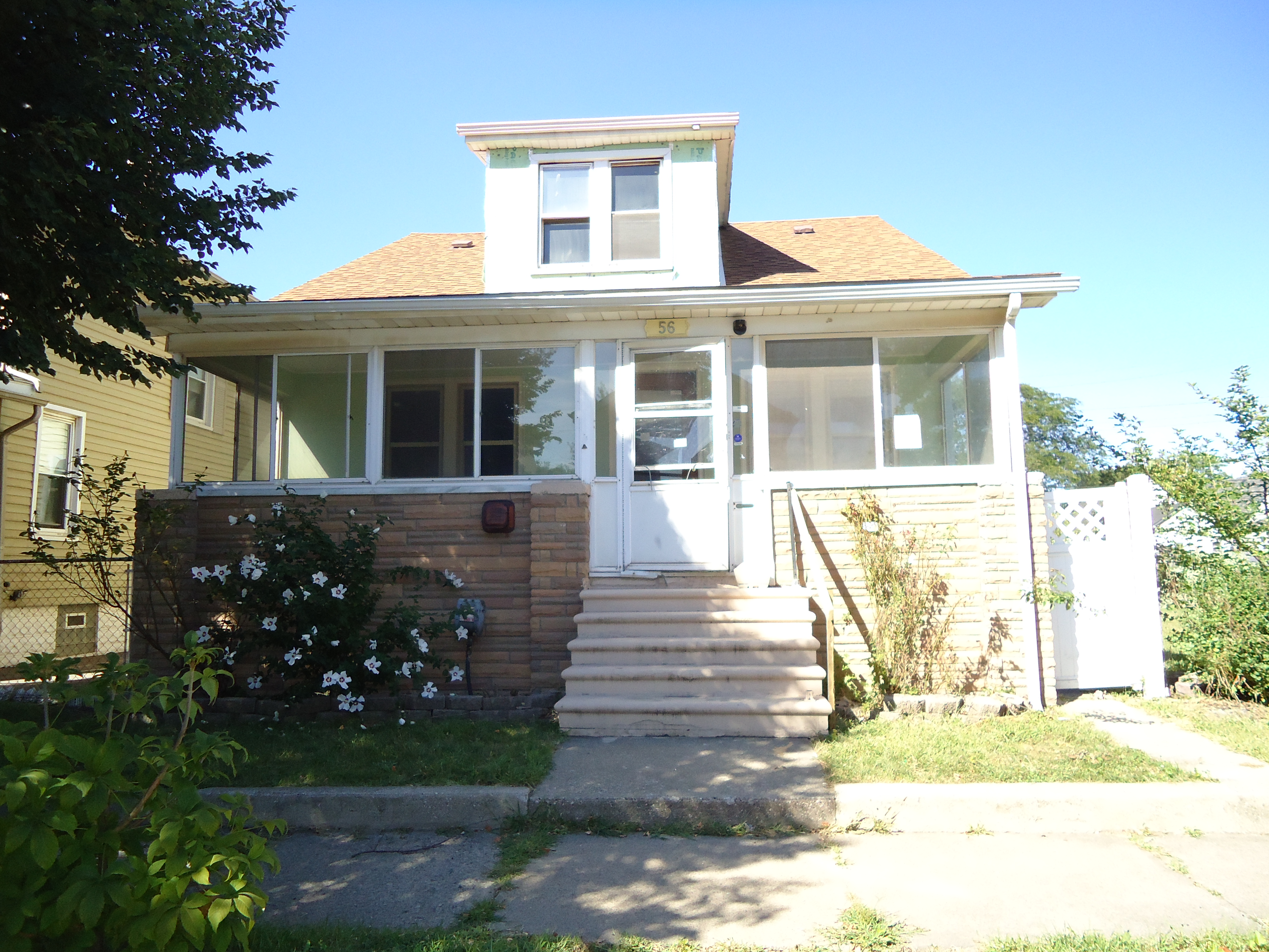 56 Le Blanc St, River Rouge, MI 48218 