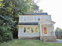 1708 Walker Ave NW, Grand Rapids, MI 49504 