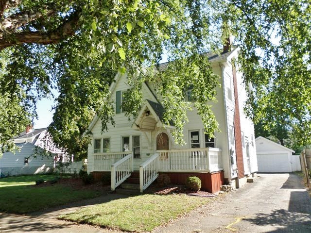 1005 S Webster St, Jackson, MI 49203 