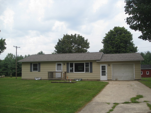 11827 Plains Highway, Eaton Rapids, MI 48827 