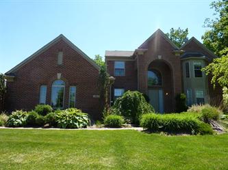 9651 David Ln, White Lake, MI 48386 