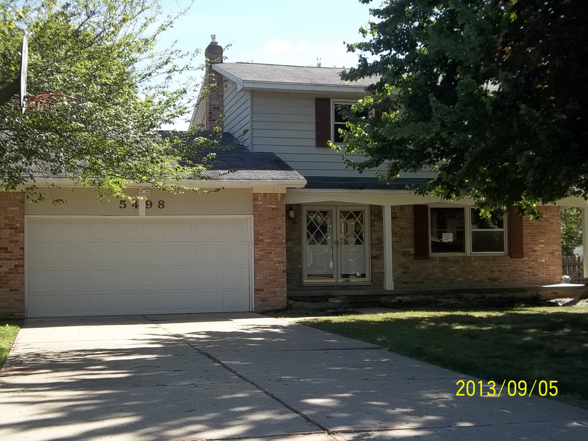 5498 Old Franklin Rd, Grand Blanc, MI 48439 