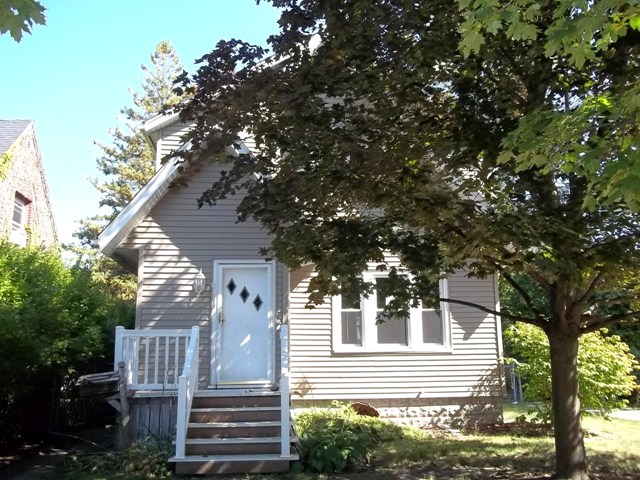 2114 Mershon St, Saginaw, MI 48602 