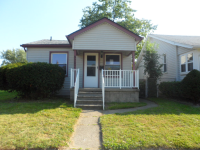 8282 Orchard Ave, Warren, MI 48089 