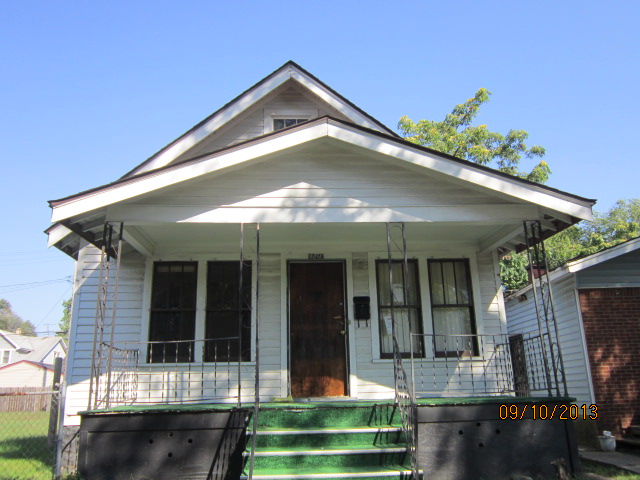 17474 Lumpkin Ave, Detroit, MI 48212 