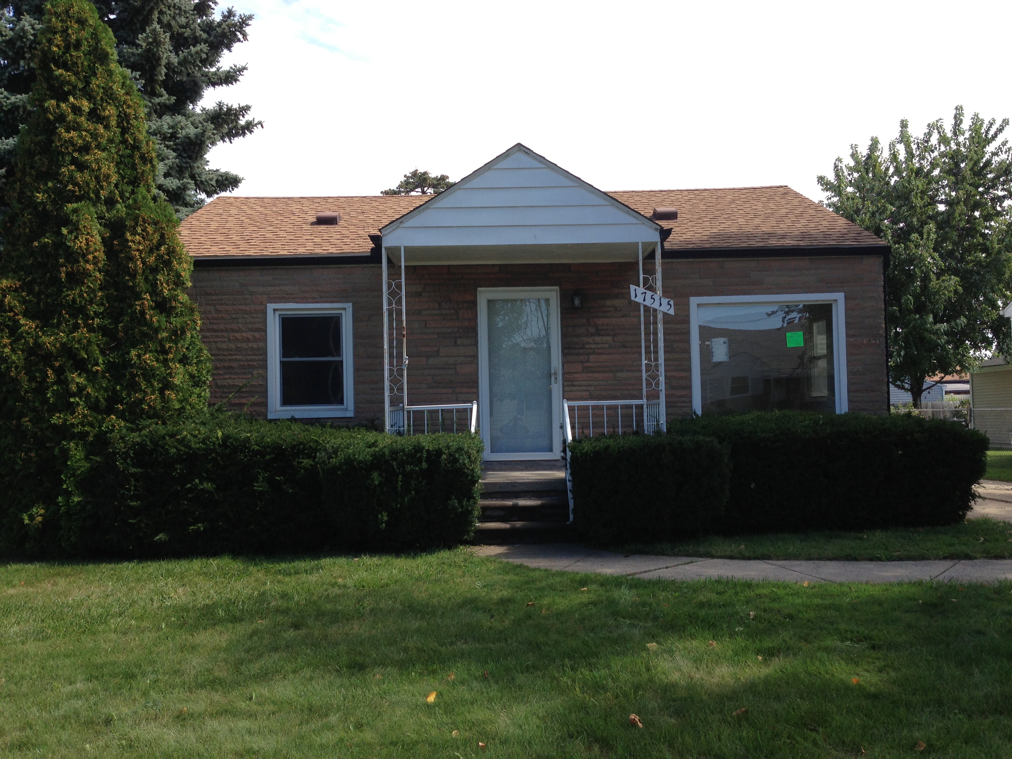 17515 Reno, Riverview, MI 48193 