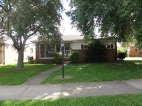 23626 Calvin Street, Taylor, MI 48180 