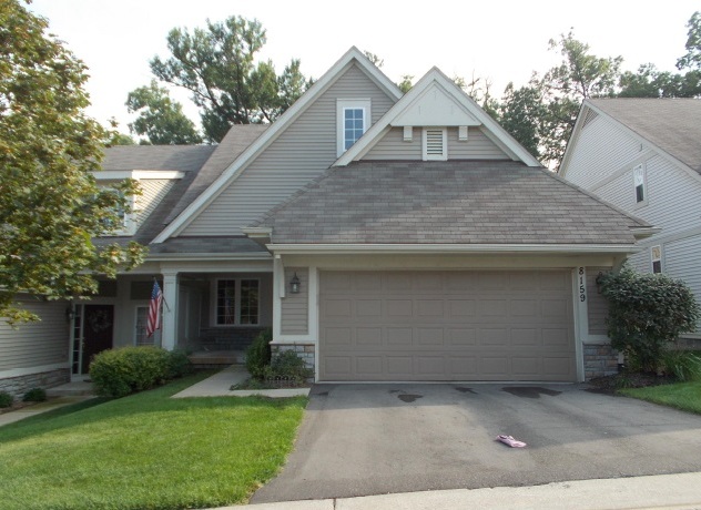 8159 Timber Trl, White Lake, MI 48386 