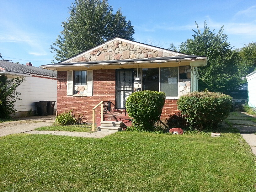 14011 La Salle, Detroit, MI 48238 
