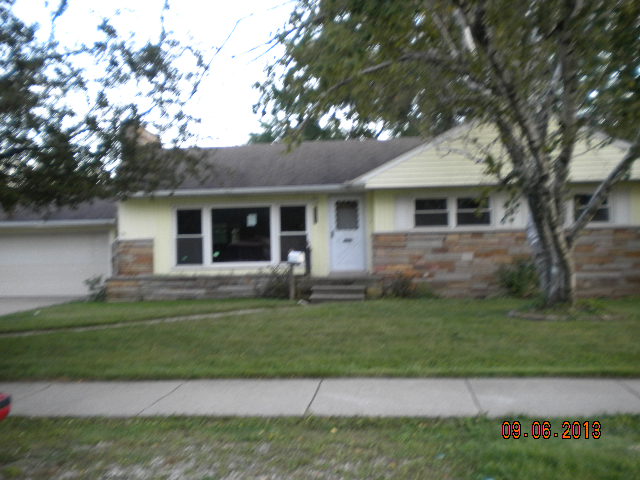 31723 John Hauk Road, Garden City, MI 48135 