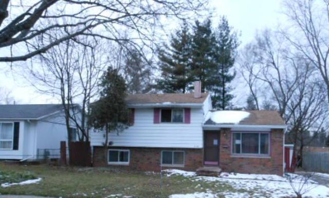 3200 Rayborn Drive, Lansing, MI 48911 