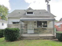 4837 Dudley St, Dearborn Heights, MI 48125 