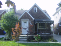 853 Moran Ave, Lincoln Park, MI 48146 