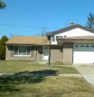 32642 Cowan Rd, Westland, MI 48185 