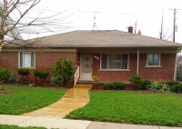 15621 Charles R Ave, Eastpointe, MI 48021 