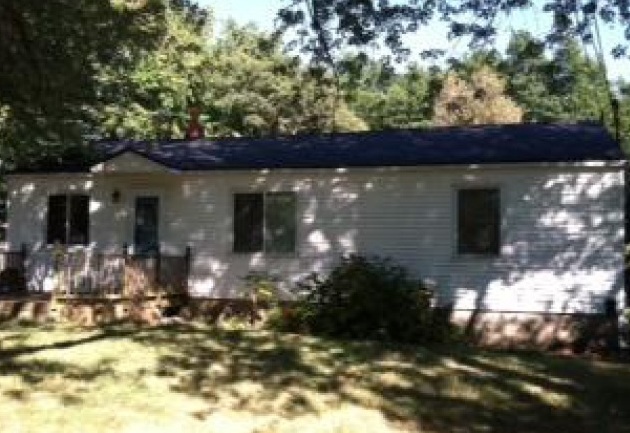 917 144th St, Holland, MI 49424 