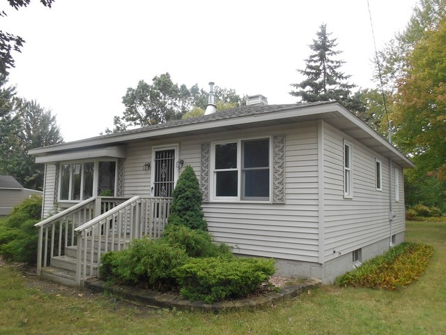 3901 Taylor St, Muskegon, MI 49444 