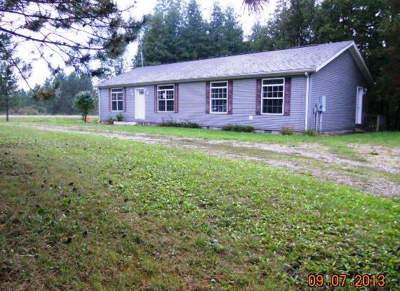 5463 Kings Way, Gladwin, MI 48624 