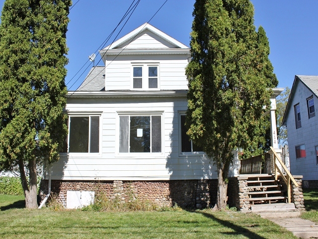 414 W Main St, Durand, MI 48429 