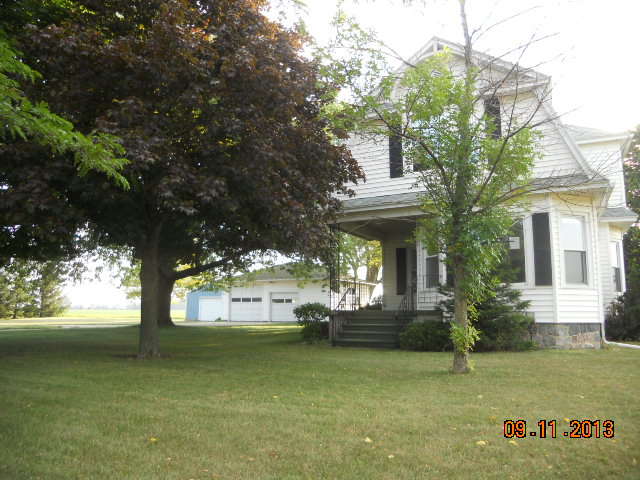 2857 Garner Rd, Vassar, MI 48768 