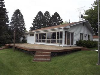 3191 Appleblossom St, Indian River, MI 49749 