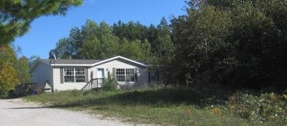3426 N Black River Rd, Cheboygan, MI 49721 