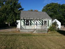 3322 Pleasant Grove Rd, Lansing, MI 48910 