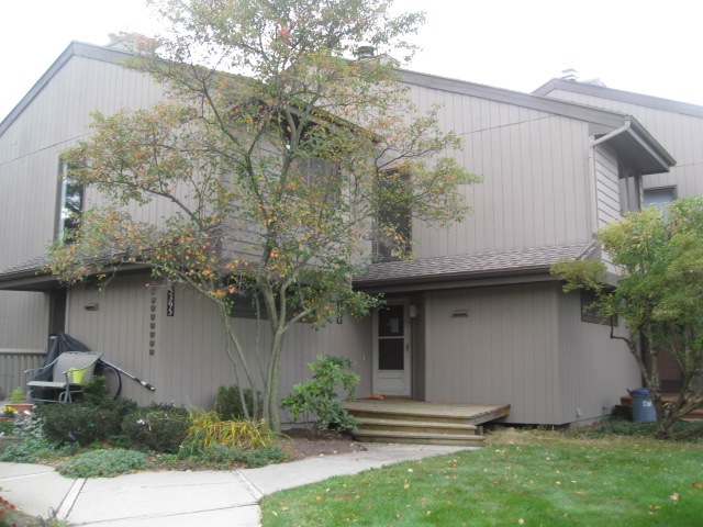 5397 Wild Oak Dr Unit #37, East Lansing, MI 48823 