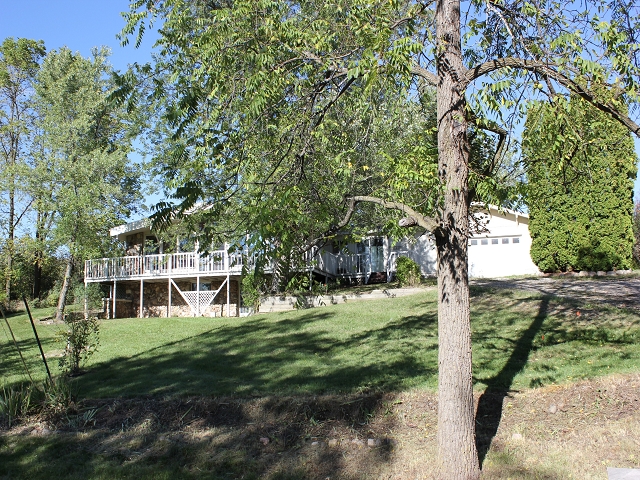 6729 Highland Dr, Laingsburg, MI 48848 