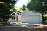 4275 E 42nd St, Chase, MI 49623 