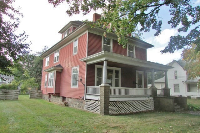 512 Walnut St, Three Rivers, MI 49093 