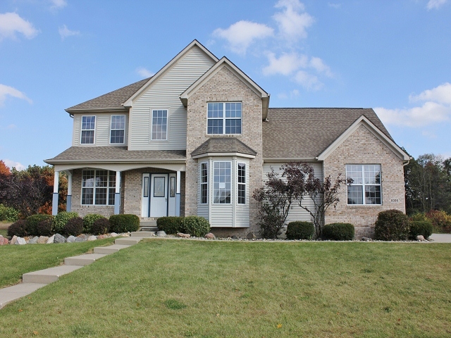 8395 Parkside Drive, Grand Blanc, MI 48439 
