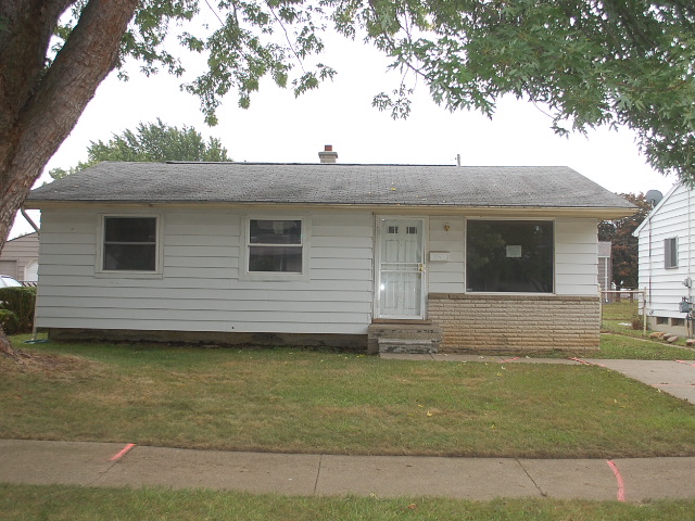 1715 Woodlin Drive, Flint, MI 48504 