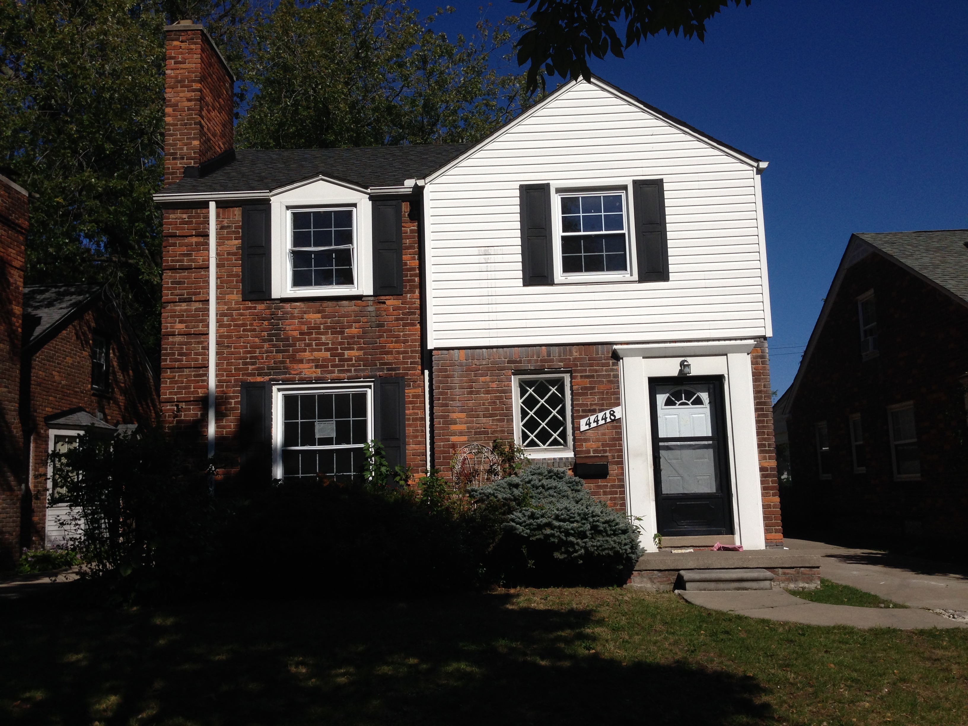 4448 Bishop St, Detroit, MI 48224 