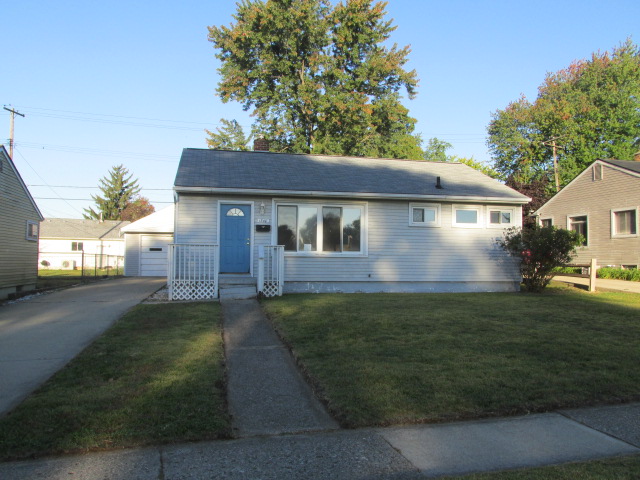 1540 South Harris Rd, Ypsilanti, MI 48198 