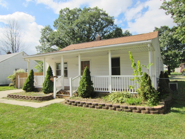 7200 Gulley St, Taylor, MI 48180 