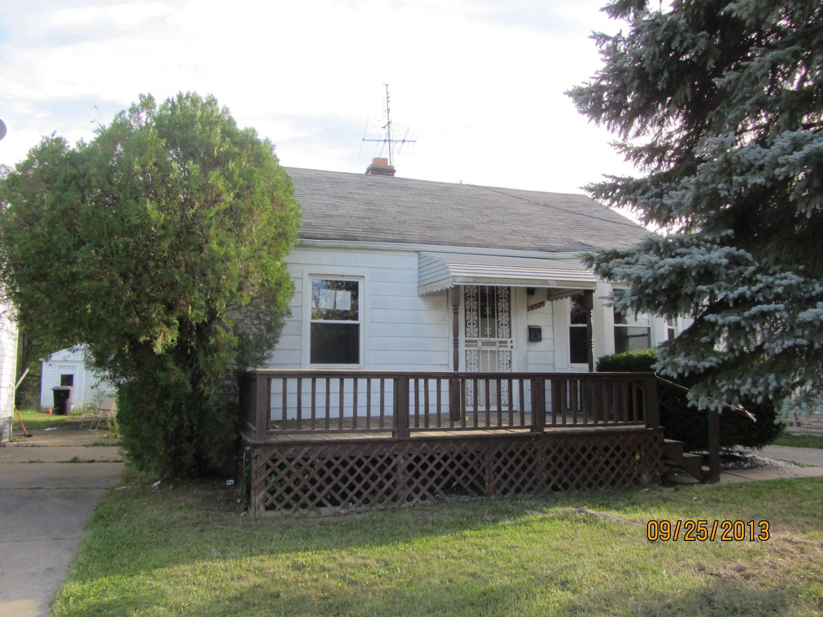 16020 Liberal St, Detroit, MI 48205 