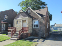 2521 Schaefer Rd, Melvindale, MI 48122 