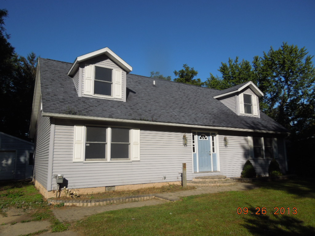 6392 Beth, Brighton, MI 48116 