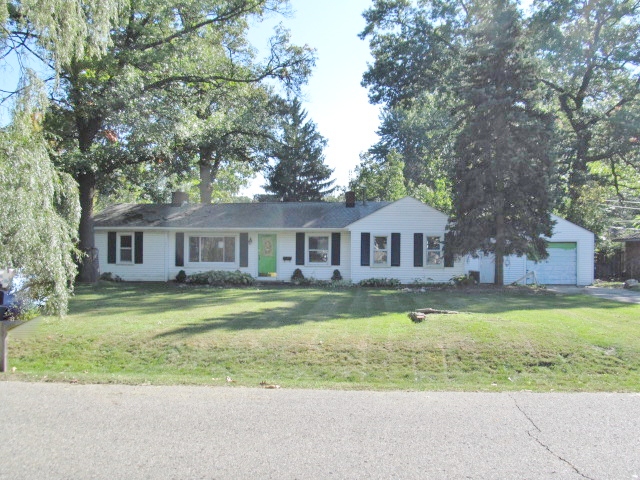 5577 Eldridge Dr, Waterford, MI 48327 