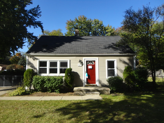 613 N Parent St, Westland, MI 48185 