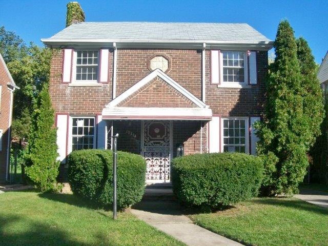 19334 Sorrento St, Detroit, MI 48235 