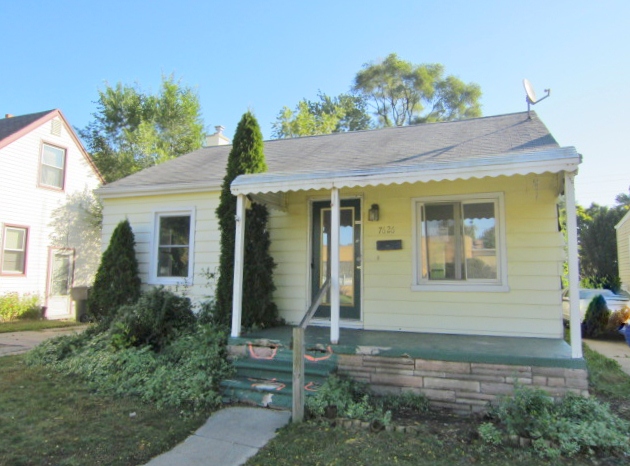 7626 Chatham, Detroit, MI 48239 