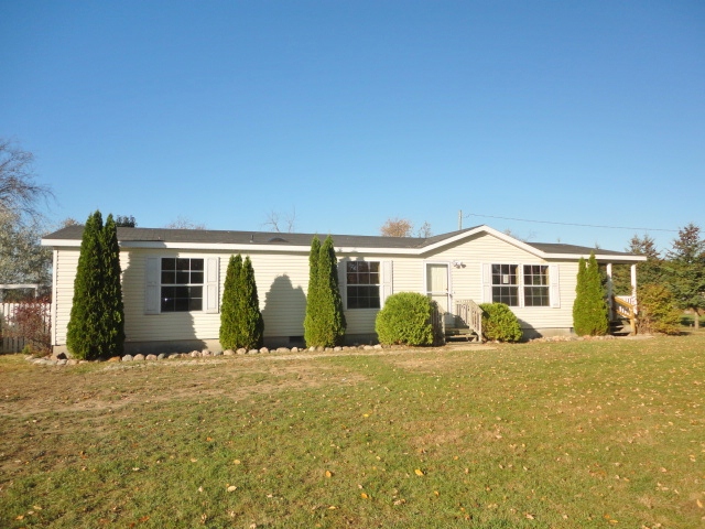 4972 W. Fillmore Rd, Ithaca, MI 48847 