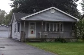 401 Center, Carleton, MI 48117 