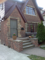 3951 Courville, Detroit, MI 48224 