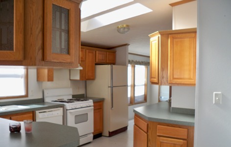 259 Meadows Circle E., Wixom, MI 48393 