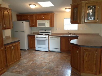 2447 Carl Court, Wixom, MI 48393 